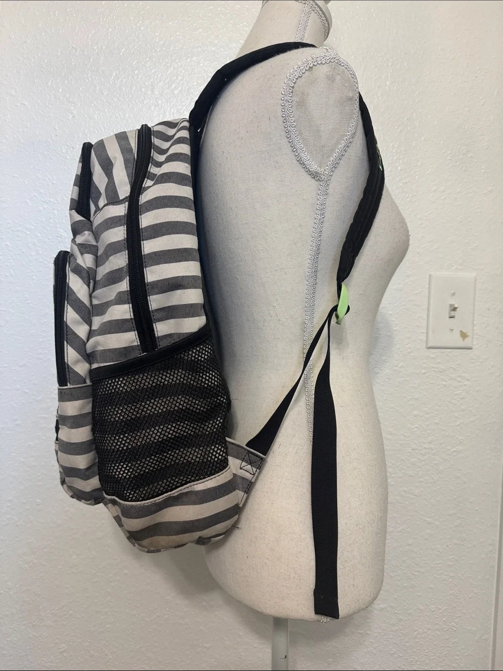 DaKine Hana26L Backpack - Regatta Stripes with Lime Accents 8210041